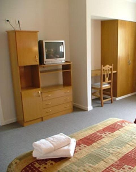 טנדיל Hotel Mirasierras מראה חיצוני תמונה